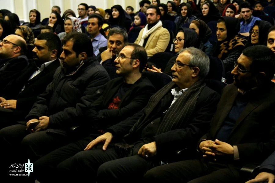 نمایش آنایوردوم آذربایجان