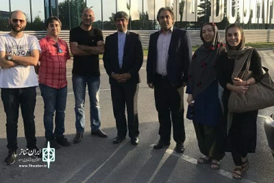 دیدار رایزن فرهنگی ایران در بوسنی با عوامل نمایش رابینسون و کروزو از تبریز