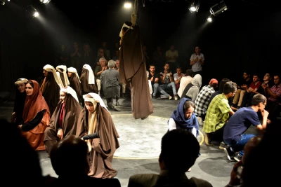 به پاس همراهی اهالی رسانه با هنرهای نمایشی

زنگ آغاز نمایش پاشا توسط پیشکسوتان مطبوعات تبریز نواخته می شود