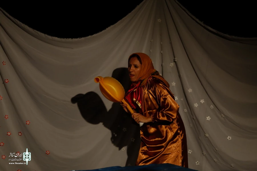 اجرای نمایش "خون، برف، عشق" در جشنواره استانی آذربایجان شرقی