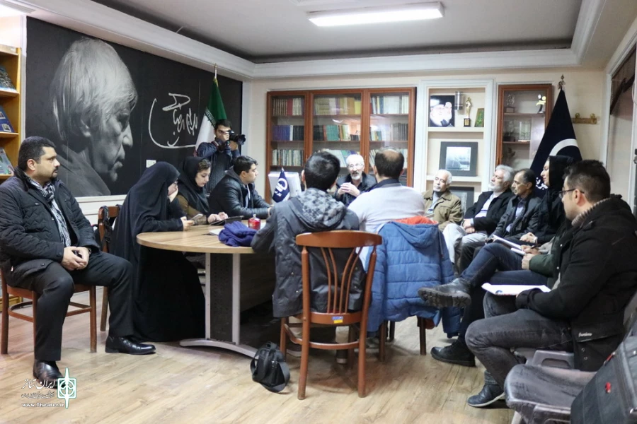 مصاحبه مطبوعاتی عوامل نمایش "ملاقات بانوی سالخورده"