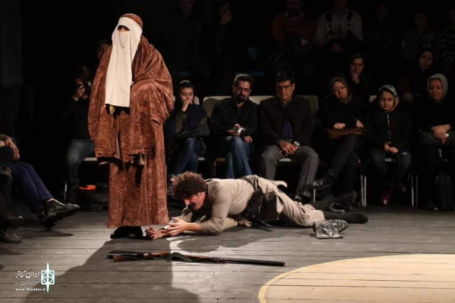نمایش "پاشا" در تبریز به صحنه رفت