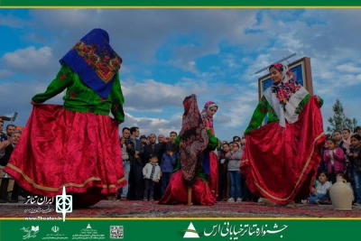 جشنواره تئاتر خیابانی  نماد فرهنگ و هنر ارس می‌شود