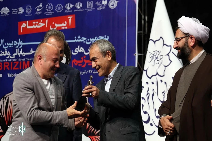 تقدیر استاندار آذربایجان‌شرقی از هنرمندان و عوامل اجرایی پنجمین جشنواره بین‌المللی تبریزیم 4