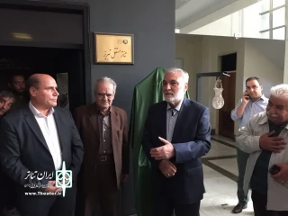 هنرمند بنام تبریزی عنوان کرد:

تئاتر آذربایجان شرقی طی سال های اخیر روند صعودی داشته است