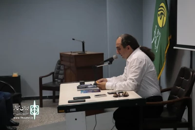 نشست تخصصی و نقد آثار روز سوم جشنواره سراسری تئاتر رضوی به روایت تصویر
