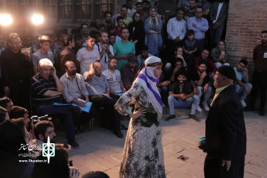 حکایت ماه و دولت، کارگردان: رامین حوریان