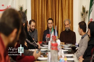 از سالن های نداشته تبریز تا یک متن ژاپنی

نشست خبری نمایش «بانو آئوئی» برگزار شد