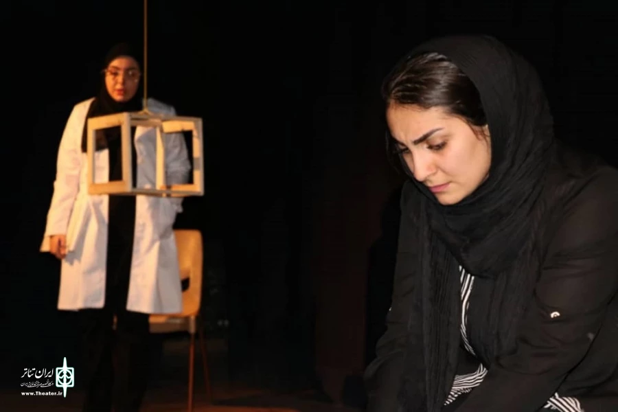«مکعب های از جنس درد» در آذرشهر اجرا شد 2