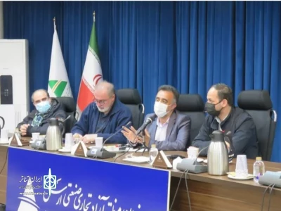 در حاشیه هفتمین جشنواره خیابانی ارس برگزار شد

دیدار صمیانه مدیرکل هنرهای نمایشی با هنرمندان