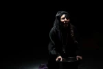 نمایش «استخوان لای زخم» در بناب روی صحنه می‌رود 3