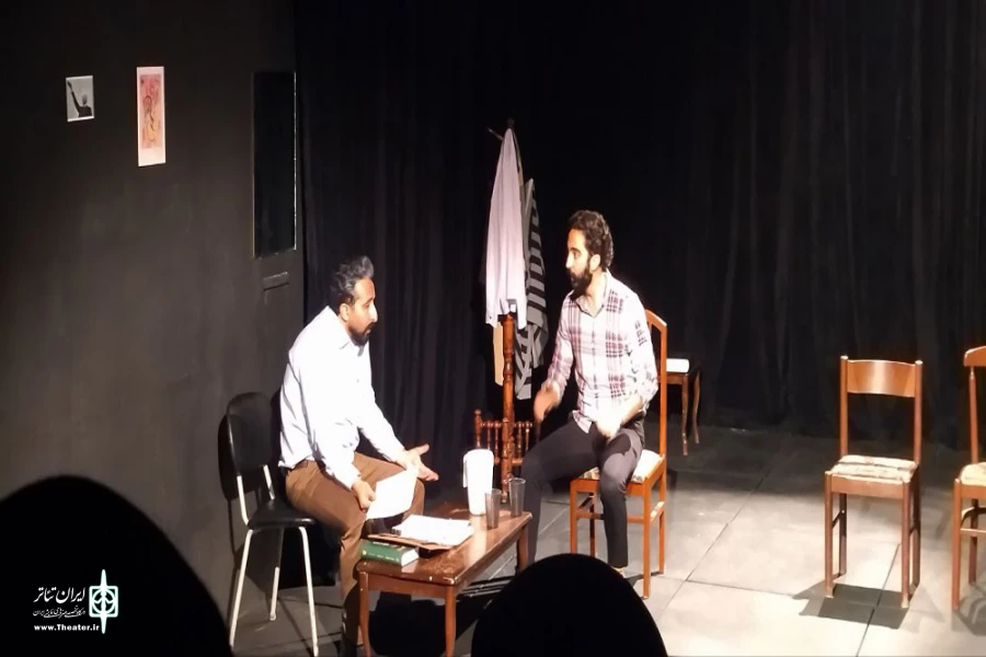 «مرگ یک کارمند» در شهرستان هشترود روی صحنه می‌رود 3
