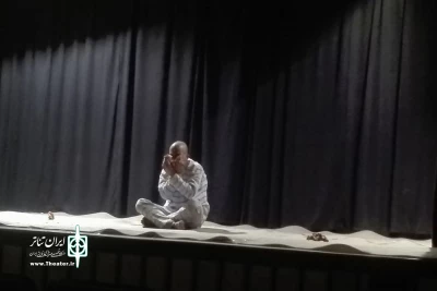 به نویسندگی و کارگردانی محسن عبدلی

نمایش «تا شب تابها» در شهرستان بناب روی صحنه رفت